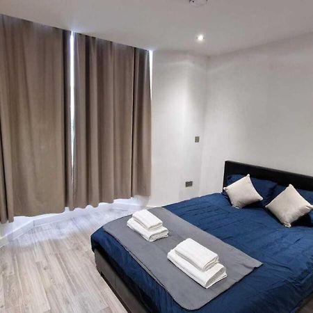 Skyview Strathnairn Apartment 1 كارديف المظهر الخارجي الصورة