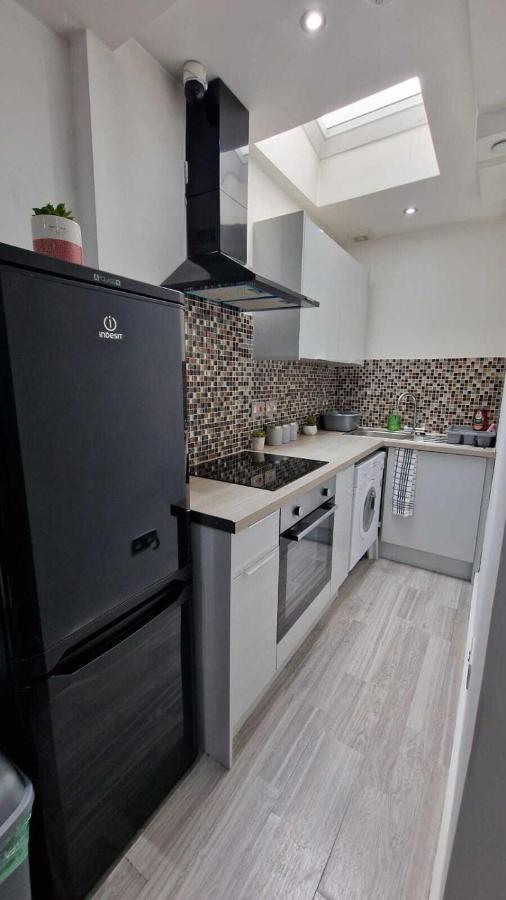 Skyview Strathnairn Apartment 1 كارديف المظهر الخارجي الصورة