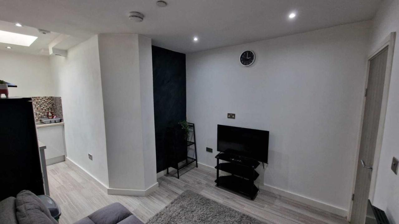 Skyview Strathnairn Apartment 1 كارديف المظهر الخارجي الصورة